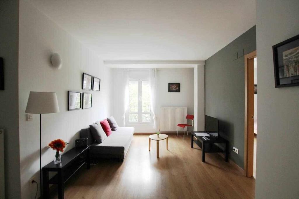Apartamento Labegain 3 Sestao Zewnętrze zdjęcie